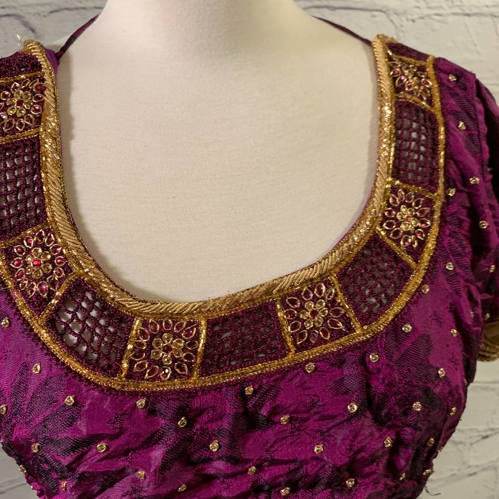 Saree - Picture 6 of 7